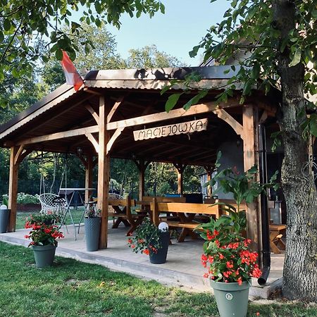 Maciejowka Gospodarstwo Agroturystyczne Poddebice ภายนอก รูปภาพ
